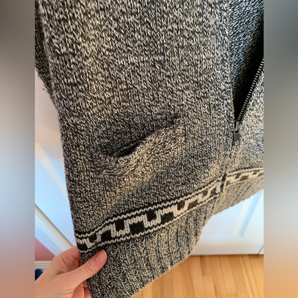 Wool vest - Picture 5 of 5